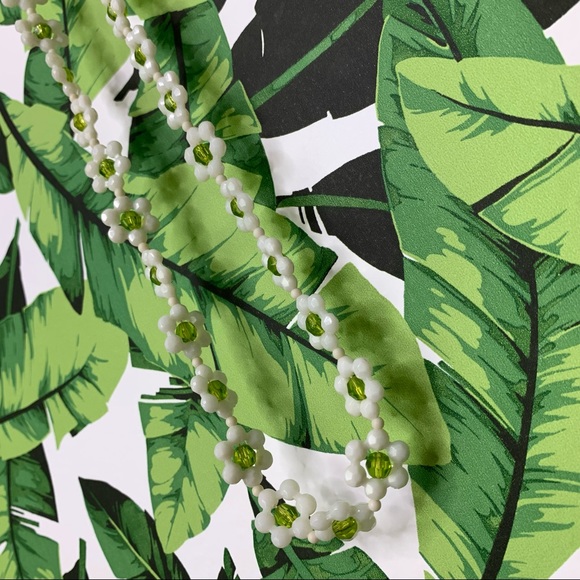 Vintage Flower Power Hippie Necklace - Picture 6 of 7